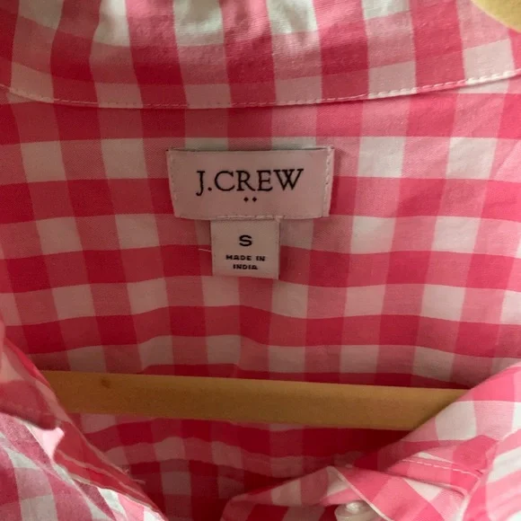 J. Crew Pink gingham button down long sleeve Shirt - Picture 3 of 4